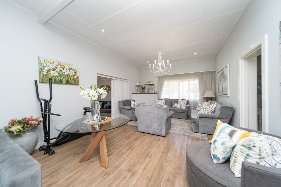 5 Bedroom Property for Sale in Selborne Eastern Cape